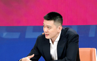 无官一身轻！杨鸣找到新工作，谈笑风生 十分惬意