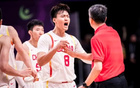 87-80！77-65！世预赛一夜乱了，中国男篮喜讯，最新晋级形势如下