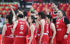 中国女篮72-66双杀巴西！数据一清二楚：不是张子宇 最大功臣是她